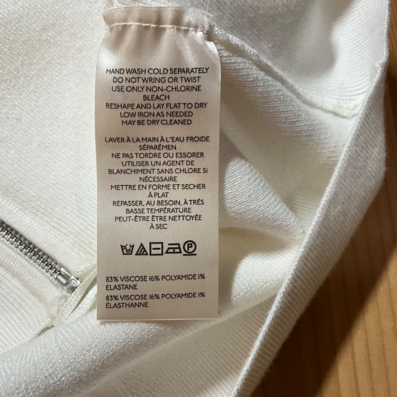 ANTHROPOLOGIE MAEVE Fitted Zipper Front Knit Scoop Neck Top Cap Sleeves NWT XL - Picture 8 of 10